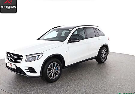 Mercedes-Benz GLC 350 e 4M AMG NIGHT PANORAMA,SCHECKHEFT,1.HD