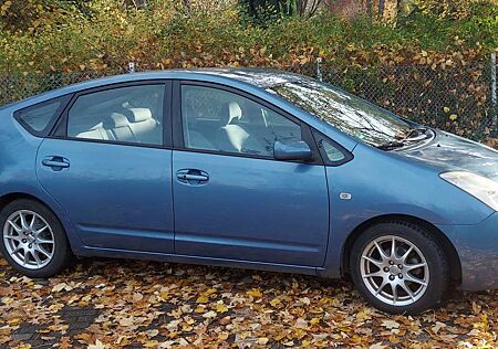 Toyota Prius 20 (Hybrid) – EZ 2005