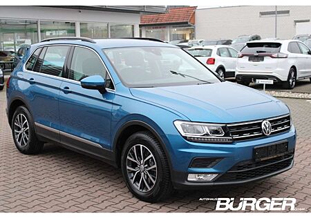 VW Tiguan Volkswagen Comfortline 4Motion 2.0 TDI AHK-klappbar LED ACC E