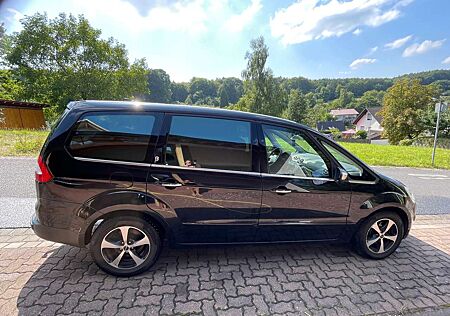 Ford Galaxy 2.0 Ghia