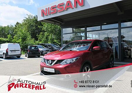 Nissan Qashqai 1.2 DIG-T ACENTA NAVI RFK SHZ PANO