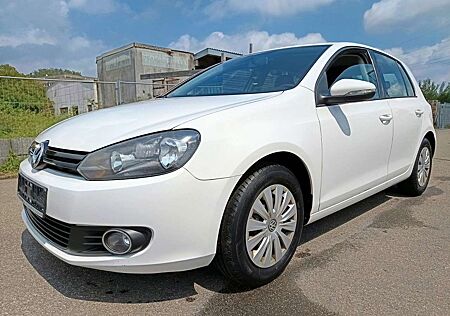 VW Golf Volkswagen 1.6 TDI BlueMotion Technology Trendline