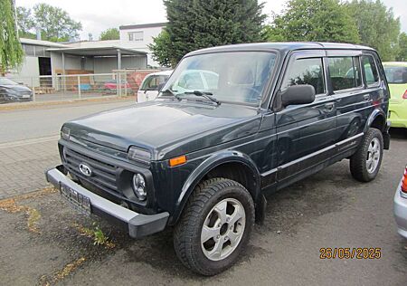 Lada Niva Taiga*Rarität*83PS*US-Trail Fahrwerk*