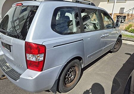 Kia Carnival 2.9 CRDi LX