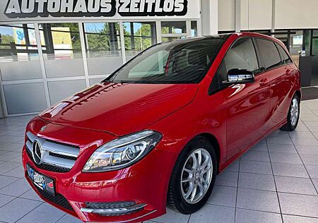 Mercedes-Benz B 180 *Pano*Klima*Navi*BT*Alu*Night*