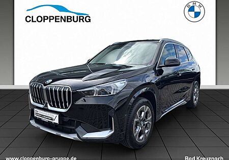 BMW X1 sDrive18i xLine AHK+LED+Head-Up+Shz+Parkassist.