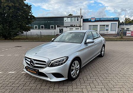 Mercedes-Benz C 220 d Lim. Navi R.Kamera Tempomat Avanatgarde