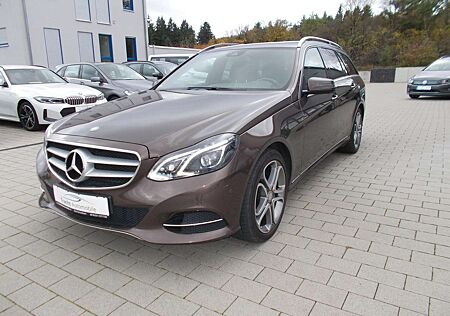Mercedes-Benz E 200 CGI BlueEfficiency *360°*LED*Airmatic*GSD
