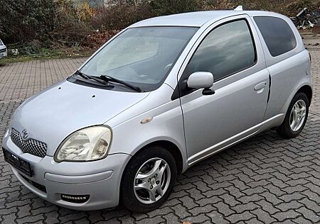 Toyota Yaris 1.3 Automatik Sol