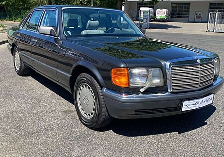 Mercedes-Benz 560 SE Deutsch / Scheckheft /kurzer Radstand