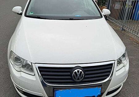 VW Passat Variant Volkswagen Diesel 2.0 TDI DPF DSG Comfortline