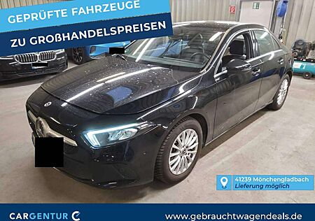 Mercedes-Benz A 200 d Lim. Style Lane BLIS Key Navi RKam LED AUT