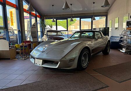 Chevrolet C3 Corvette Targa Collectors Edition