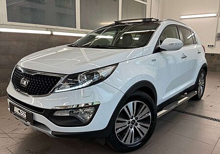 Kia Sportage Spirit 4WD PANO AHK XENON LEDER NAVI