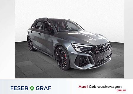 Audi RS3 Sportback qu. S-tro +Matrix+B&O+Head-up+Leder+