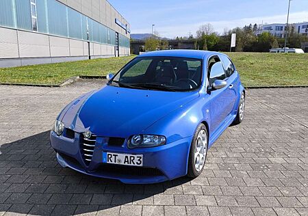 Alfa Romeo 147 3.2 V6 24V GTA