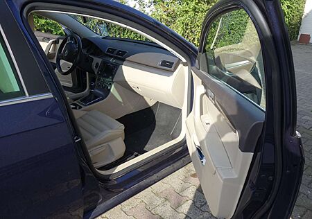 VW Passat Variant Volkswagen 2.0 TDI SCR DSGElegance