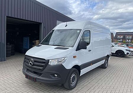 Mercedes-Benz Sprinter 317 CDI Automatik L2H2 Navi SHZ 360