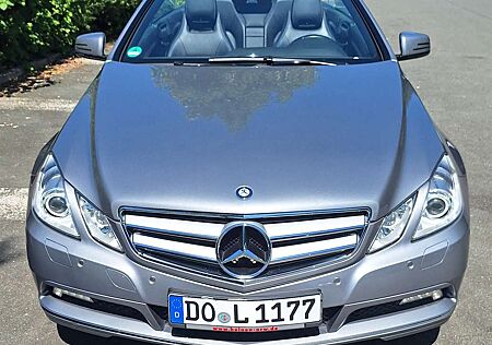 Mercedes-Benz E 350 E-Klasse Cabrio CGI Cabrio BlueEFFICIENCY 7G-TRONI