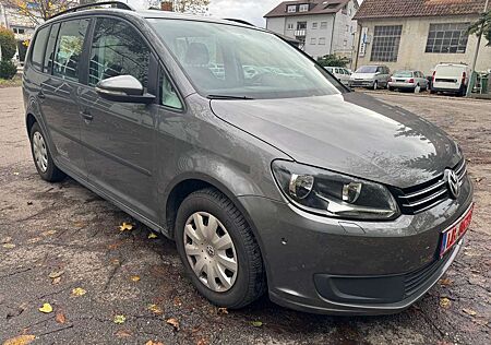 VW Touran Volkswagen 1.6 TDI Trendline