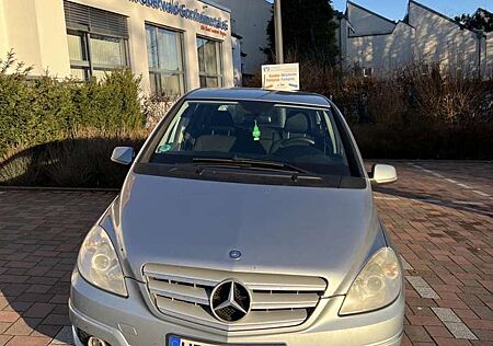 Mercedes-Benz B 200 CDI