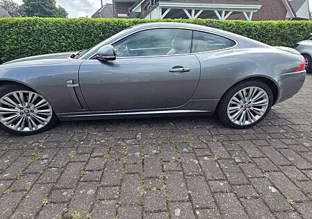 Jaguar XK 5.0 Coupe Portfolio