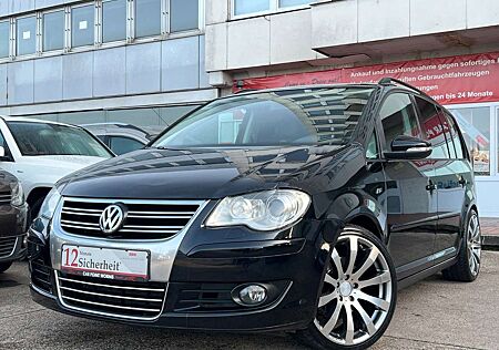 VW Touran Volkswagen R-Line 2.0 TDI *DSG*7SITZ*LEDER*STNDHZNG*