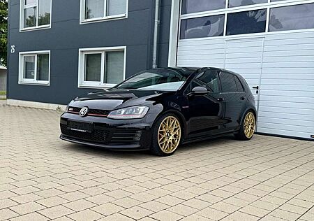 VW Golf GTI Volkswagen NAVI/SHZ/KAMERA