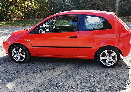 Ford Fiesta 1.3 Ambiente