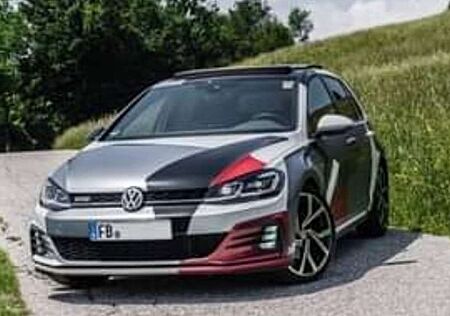 VW Golf Volkswagen GTD (BlueMotion Technology) DSG