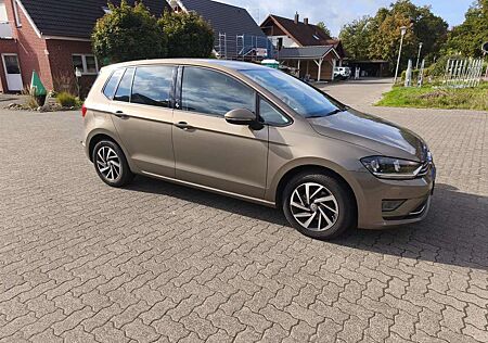 VW Golf Sportsvan Volkswagen 1.6 TDI Sound