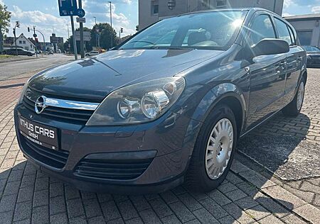 Opel Astra H Lim. Basis