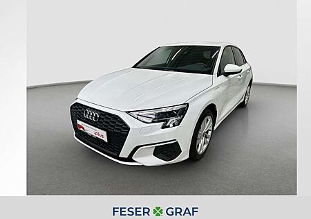 Audi A3 40 TFSIe Hybrid LED Navi Winterpak.