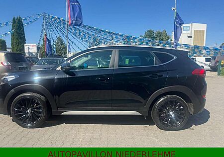 Hyundai Tucson *4x4*Sperre*Navi*Alu*AHK*Bluetooth*PDC*TPM