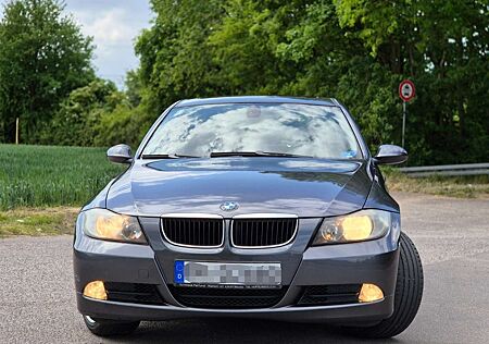 BMW 320i 320