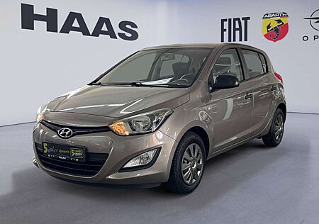 Hyundai i20 1.2 Classic Klimaanlage, USB, Top Angebot