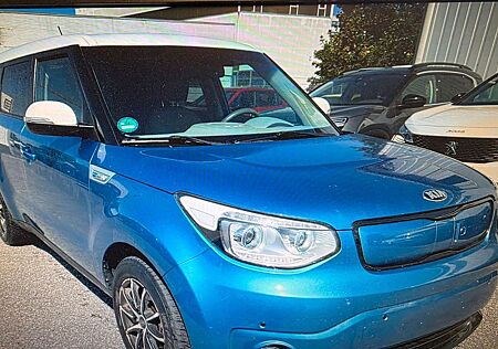 Kia Soul Ev PLAY/Tüv-Neu/1 Hand/Klima/Navi/Leder