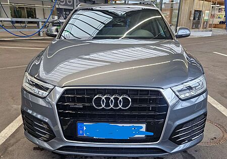 Audi Q3 2.0 TFSI quattro S tronic sport