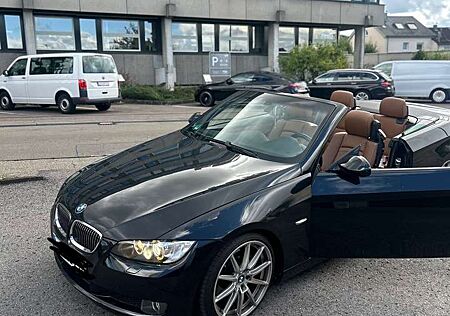 BMW 325i 325 Cabrio Aut.