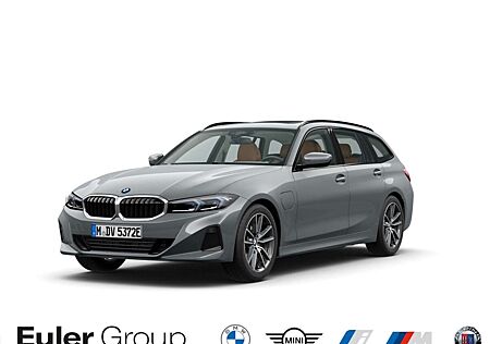 BMW 330 e Touring HUD El. Panodach Panorama Navi Digitales