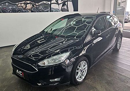 Ford Focus Lim. Business, 1. Hand, Navi, BT, Temp.