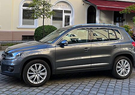 VW Tiguan Volkswagen 1.4 TSI DSG BlueMotion Technology Cup Sport