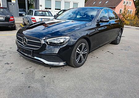 Mercedes-Benz E 220 d Lim. Top Zustand Model 2021