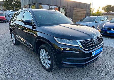 Skoda Kodiaq 2.0TDI DSG 4x4 200PS Canton Vcocpit AHK