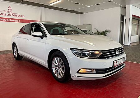 VW Passat Volkswagen Lim. Comfortline BMT //ACC//FrontAssist//
