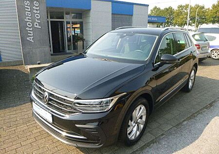 VW Tiguan Volkswagen 1.5TSI"Move" DSG+AHK+LED+Kamera+Navi