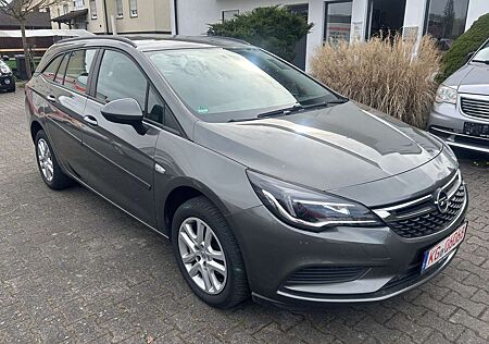 Opel Astra 1.4 Turbo CNG Edition Benzin Erdgas 1. Hand Navi