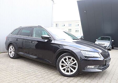 Skoda Superb Combi 2.0 TDI BUSINESS / NAVI, ACC, XENON