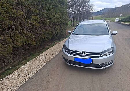 VW Passat Variant Volkswagen 2.0 TDI DSG BlueMotion Technology H