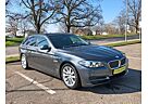 BMW 520 d xDrive Touring / LEDER / 8-FACH / INSP. NEU